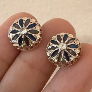 Dyadema 925 sterling silver stud earrings